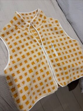 Yellow & Cream Checkered Sherpa Zip Vest